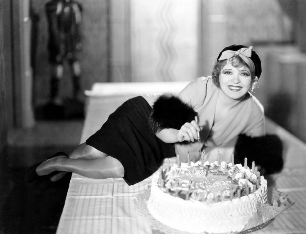 Clara Bow Canvas Art - (20 x 16)