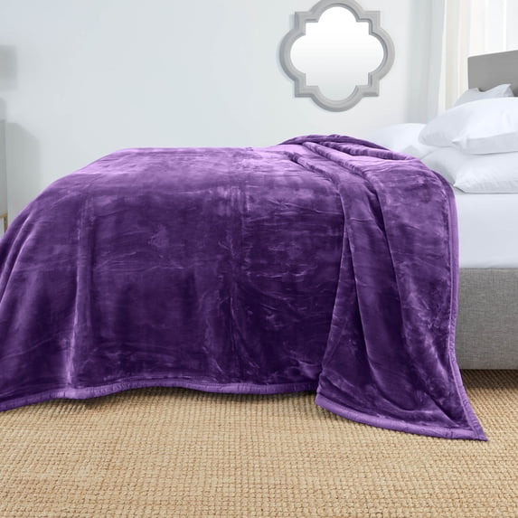 Clara Clark Ultra Plush Heavy Thick Raschel Imitation Mink Bed Blanket, 55 x 82, Eggplant