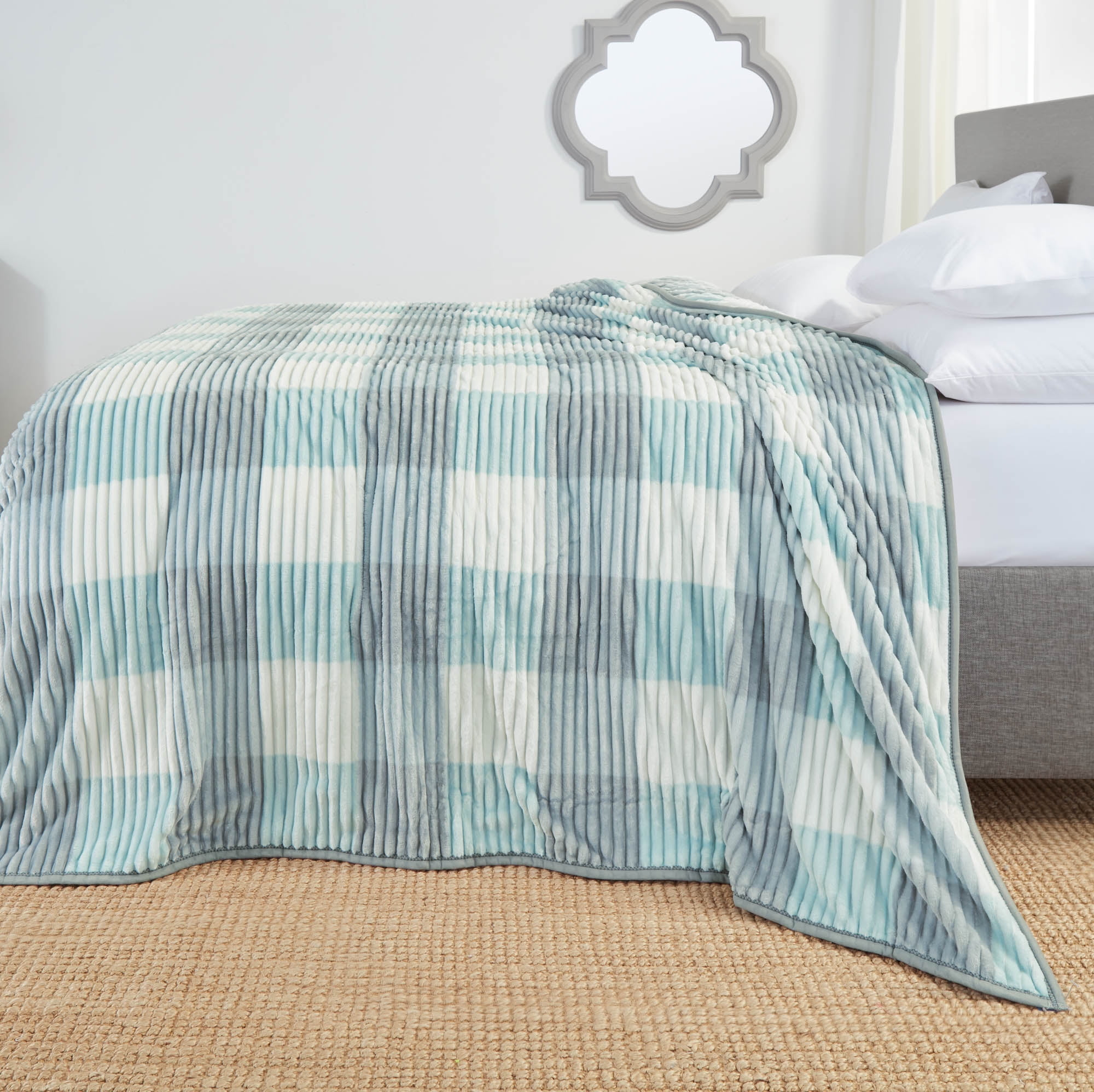 Clara Clark Ultra Plush Heavy Thick Raschel Imitation Mink Bed Blanket, 82 x 102, Blue Plaid