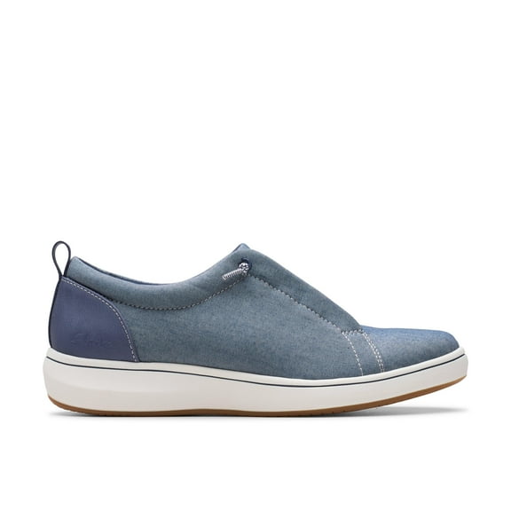 Clarks BreezeSky Lace Womens Sneakers