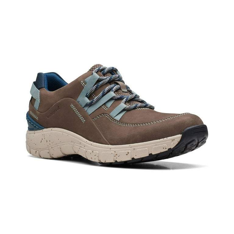 Clarks shoes 6.5 on sale