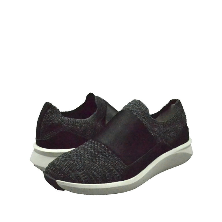 Clarks Women s Un Rio Knit Comfort Slip On Sneakers 65487 Walmart