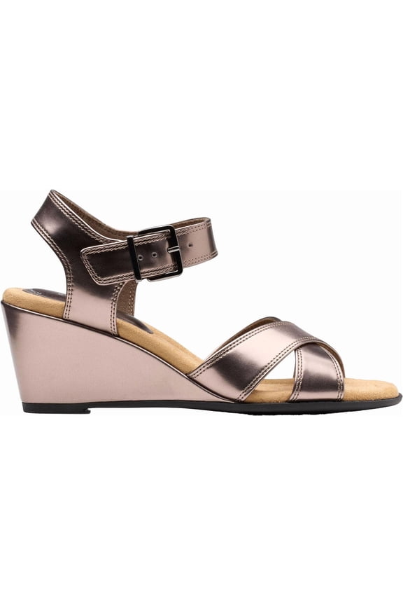 - Womens Emmalae Iris Sandals, Color Gun Metal, Size: 7.5 M US