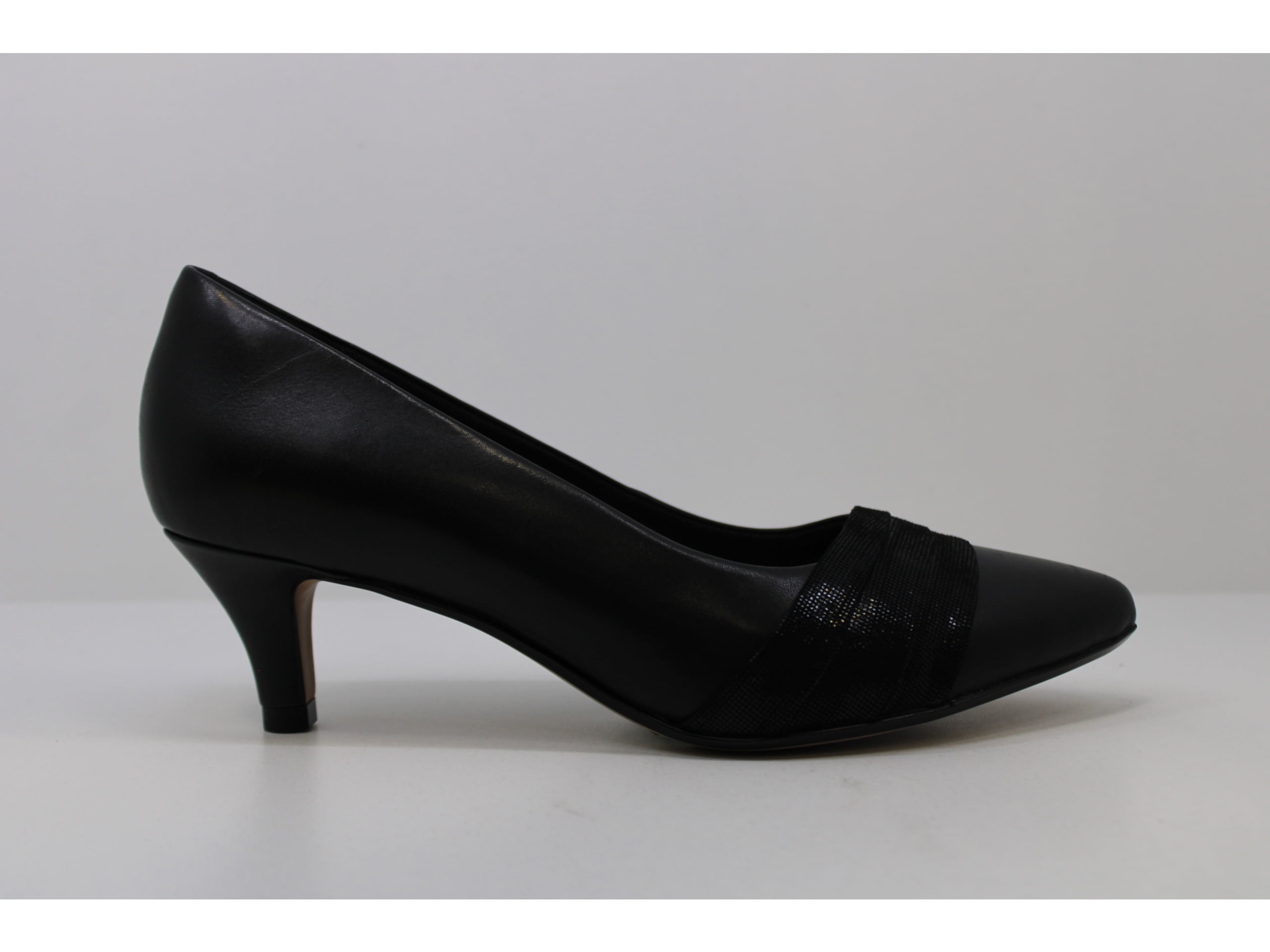 Clarks Womens Linvale Madie Leather Pointed Toe Classic Pumps, Black