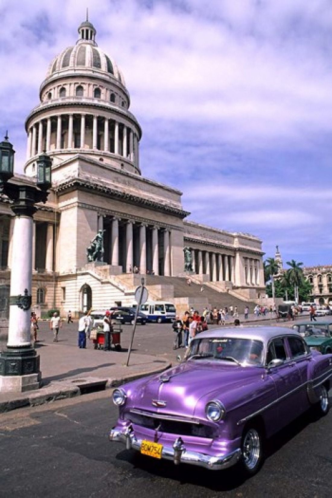Classic 1950s purple Auto Havana Cuba Canvas Art - Bill Bachmann DanitaDelimont (25 x 37)