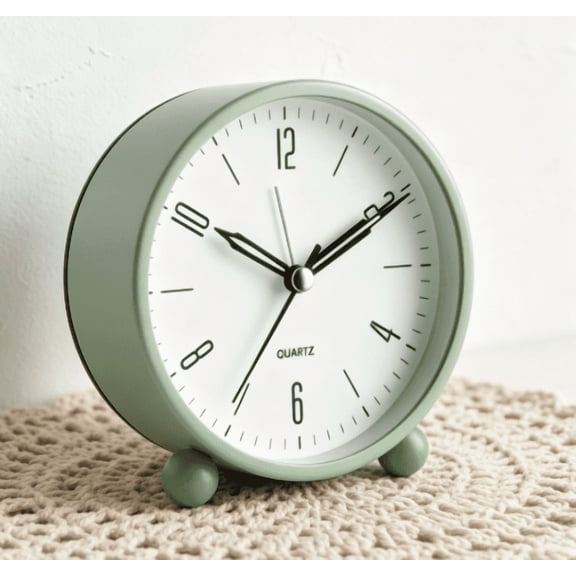 Classic 4 Inch Analog Alarm Clock Green Silent Non Ticking Quartz Clock Dimmable Night Light Battery Operated Minimalist Decor for Bedroom Office Desktop Kids Adults