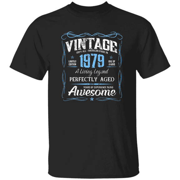 Classic Birthday Made In 1979 47 Years Old 47Th Bday Decorations Vintage T-Shirt