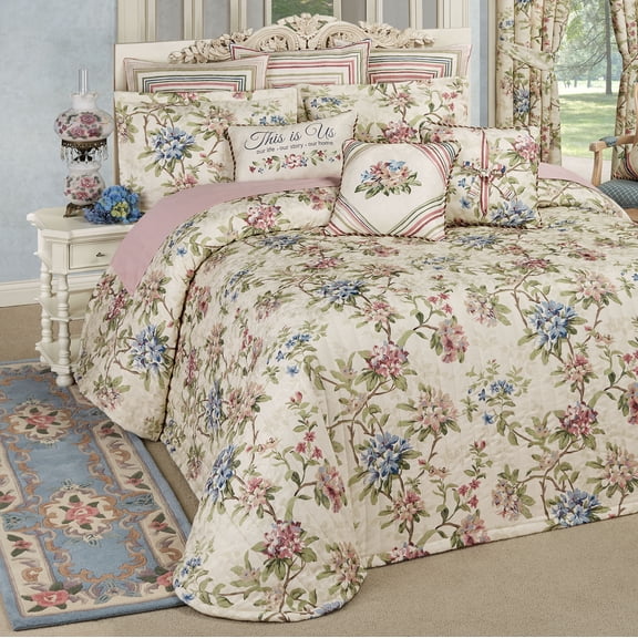 Classic Chatsworth Floral Bedding, Washable, Cream, 3-Pc Oversized Queen Bedspread Set