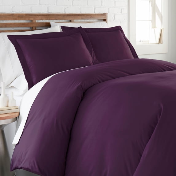 Classic Duvet Cover Set by Southshore Fine Linens