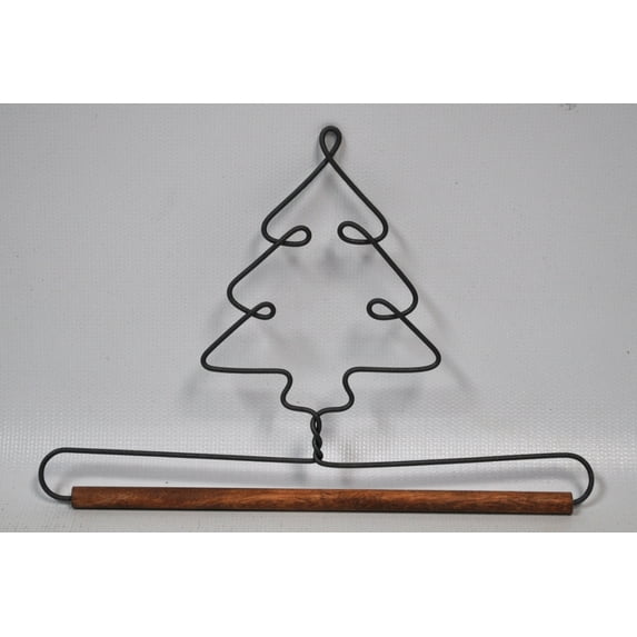 Classic Motifs 6 Inch Tree Craft Holder