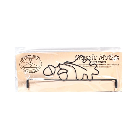 Classic Motifs Acorn 12 Inch Header