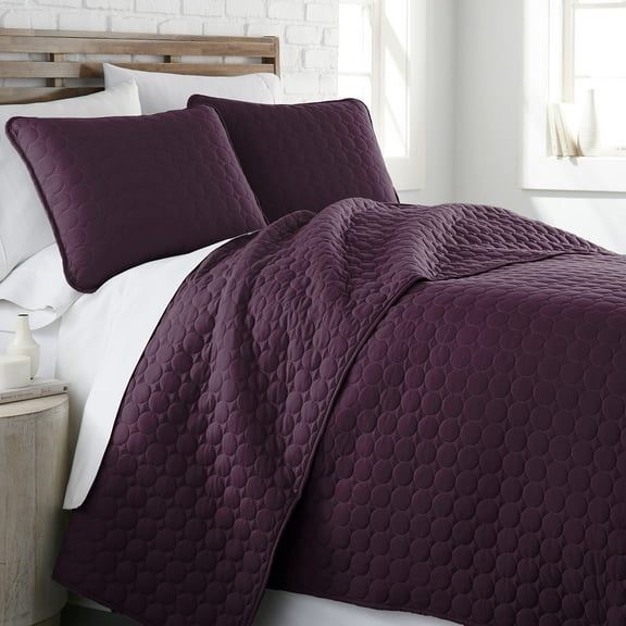 Classic Quilt Set by Southshore Fine Linens