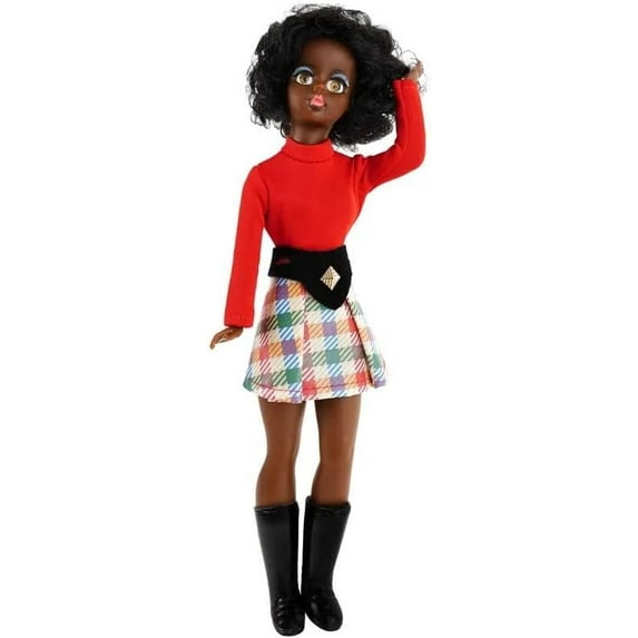 Classic Susi Doll on The Swing of The Track - Estrela