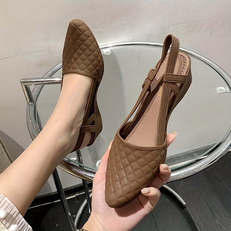 Classic and fashionable quilted sandals soft, wearresistant