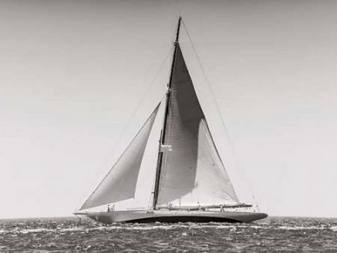 Classic racing sailboat Canvas Art - Anonymous (22 x 28)