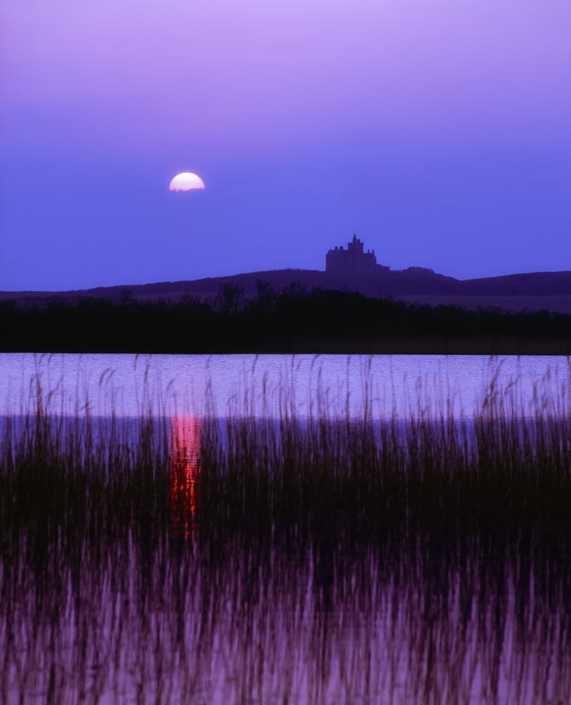 Classiebawn Castle Mullaghmore Head 19Th Century Castle Mullaghmore Head County Sligo Ireland Canvas Art - The Irish Image Collection Design Pics (13 x 17)