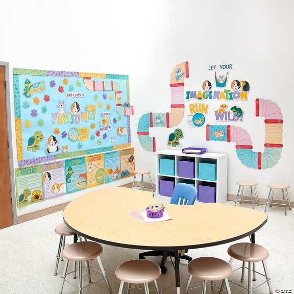 Classroom Pets Classroom Decorating Kit - 100 Pieces