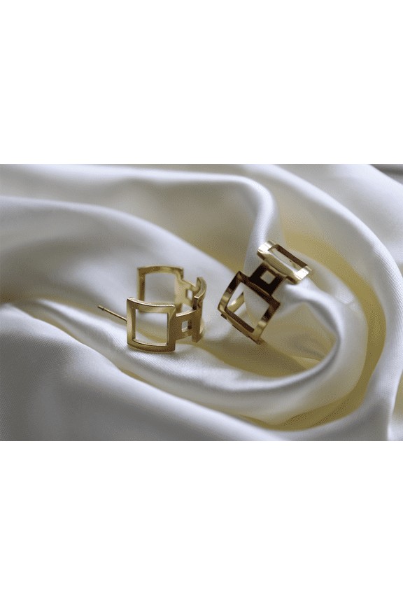 Classy Hoops Earrings