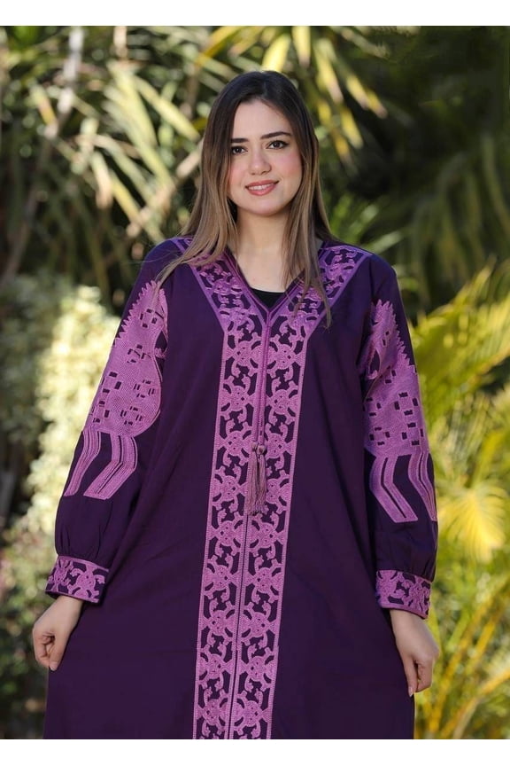 Classy embroidered Kaftan Egyptian cotton caftan, maxi dress, comfort wear Materials: Egyptian cotton, Size: L, Color: Burgundy