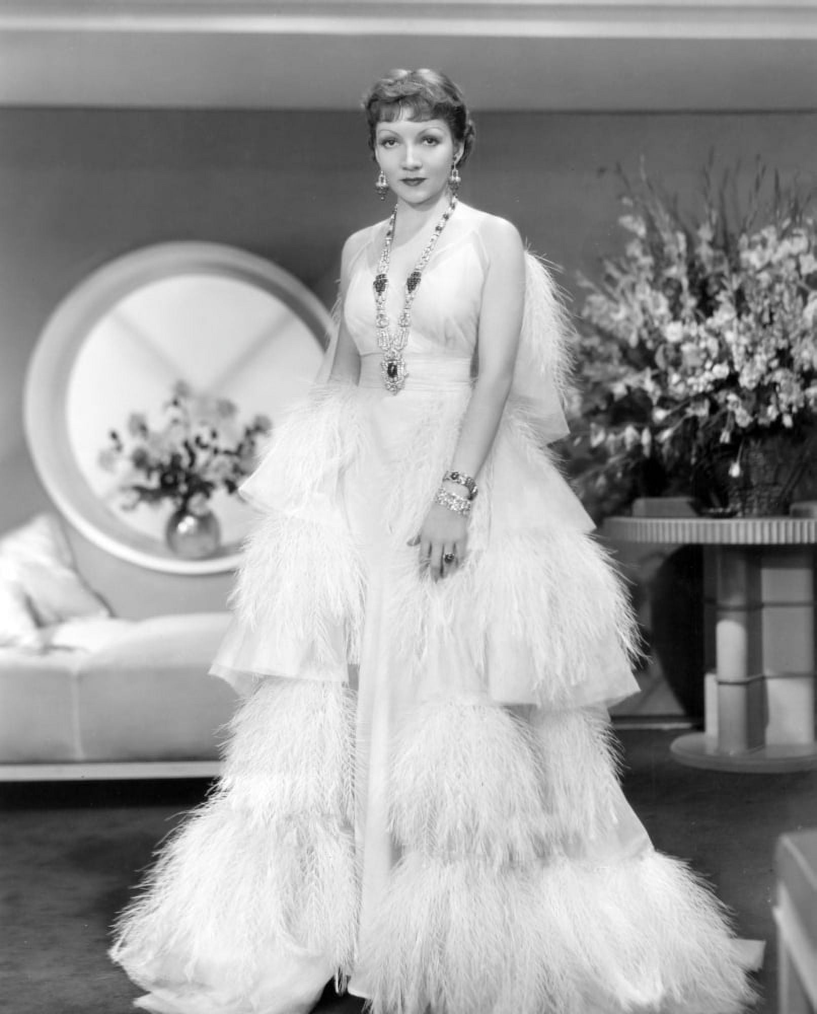 Claudette Colbert Canvas Art - (16 x 20)