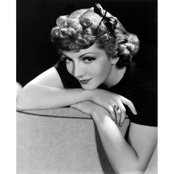 Claudette Colbert Portrait 1936 Photo Print (8 x 10)