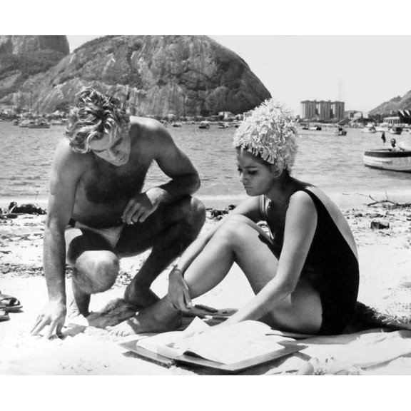 Claudia Cardinale - Cap Photo Print (10 x 8)