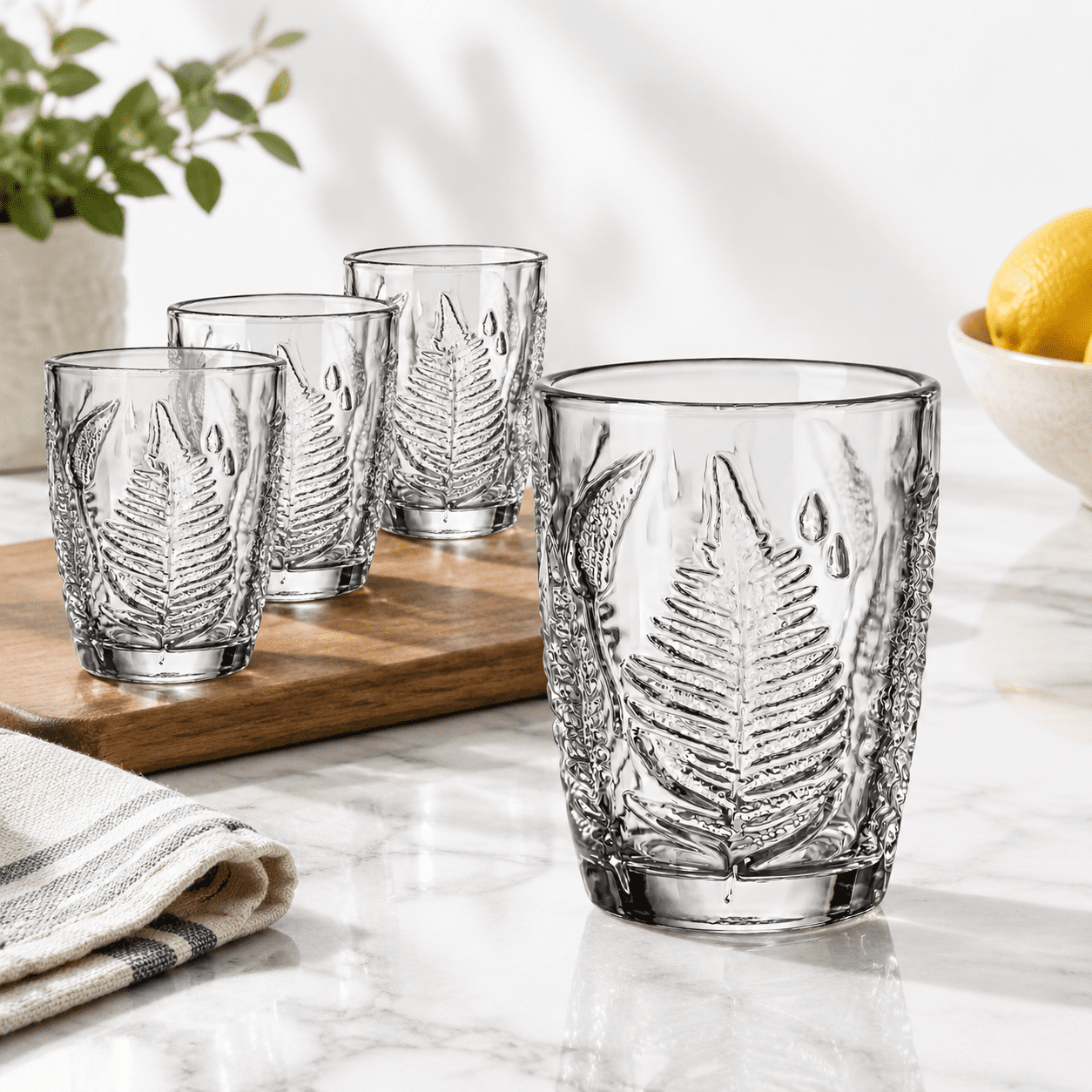 Clear 10 oz Glass Tumblers Set of 4, Vintage Fern Texture Drinkware ...