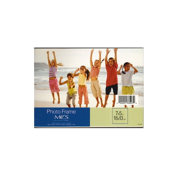 Clear Acrylic Frames 5 in. x 7 in., single horizontal (pack of 6)