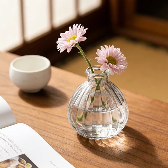 Clear Glass Vase With Wavy Ribbed Design,Thickened Lead-Free Glass,Compact For Single Stems Or Bouquets,Smooth Easy-Clean Surface,Ideal For Living Room,Bedroom & Weddings