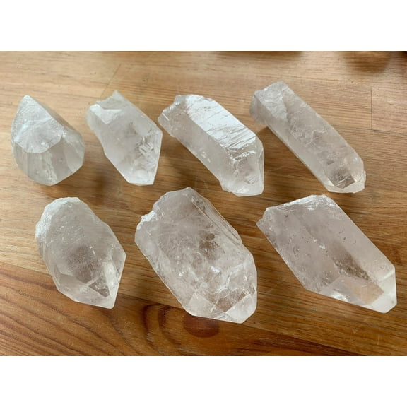 Clear Quartz Point, Natural Clear Quartz Point, Clear Quartz Point Healing Crystals (4-6 oz)