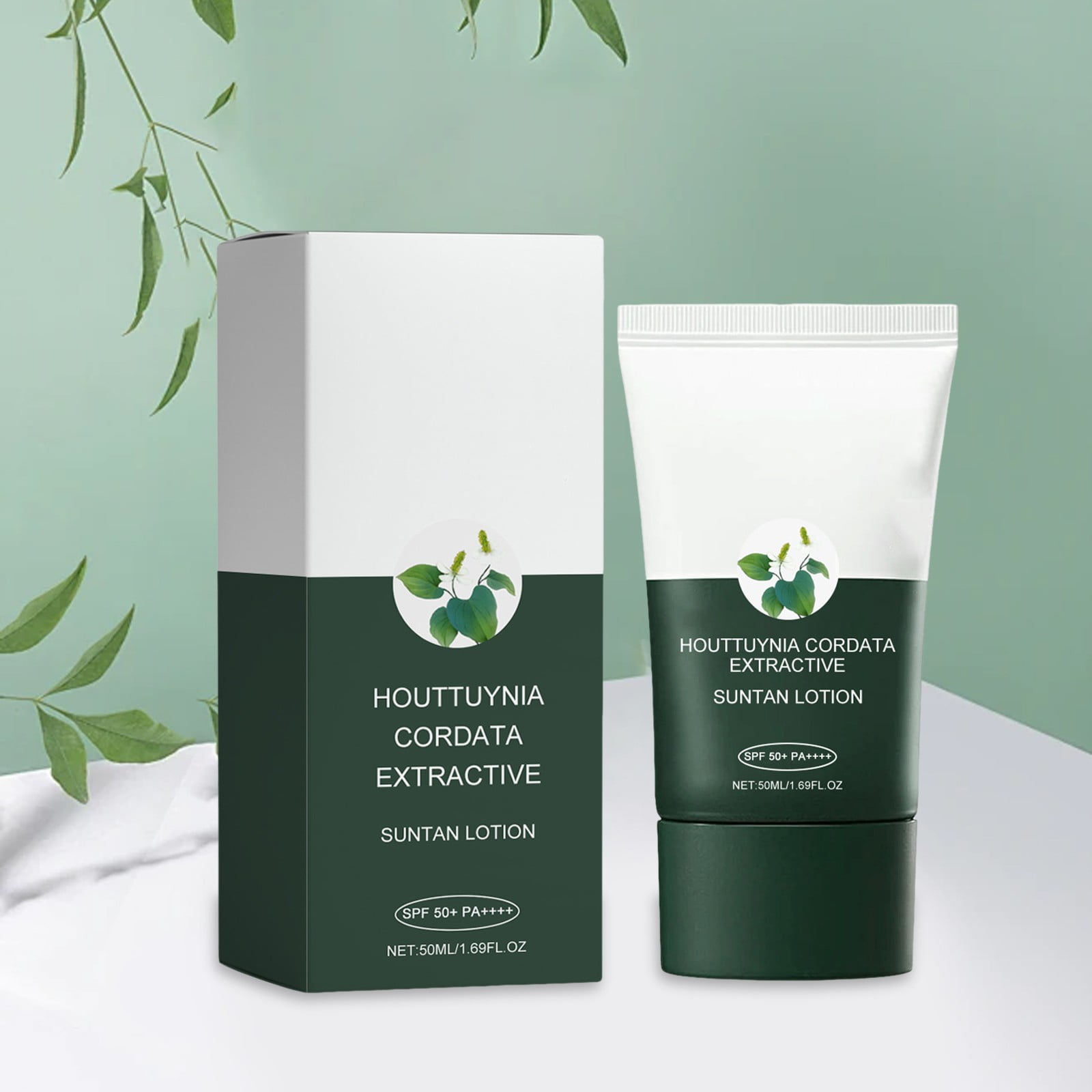 Clear Sunscreen Daily Moisturizing 50+ Skin Cancer Slugging Oily Face