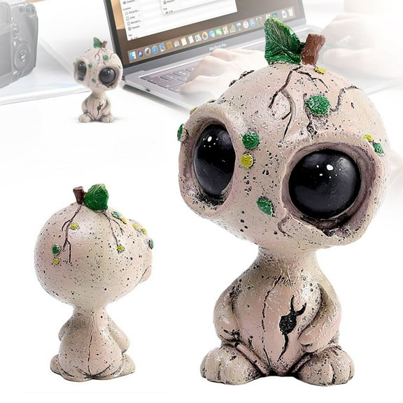 Clearance Desktop Ornament under $10,Alien Sculpture Novelty Funny Yard Art | Realistic Indoor Decor Desktop Alien Figurine | Unique Gift For Bedroom Decor Alien Ornament