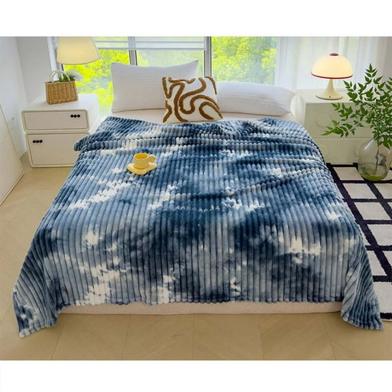 Djunllk Throw Blanket - Light Blue Microfiber Ultimate Cozy Soft Blanket, Breathable Fluffy Blanket All Season Use, 59.0" x 78.7"