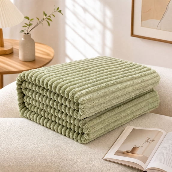 Clearance! Hotyverty Fuzzy Fleece Throw Blanket, 78.7 in x 48 in, Green