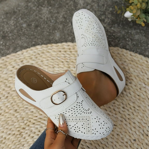Women's Casual Sandals Hollow Solid Buckle Strap Decoration Closed Toe Sandals Thick Bottom Half Slippers Wedge Heels
