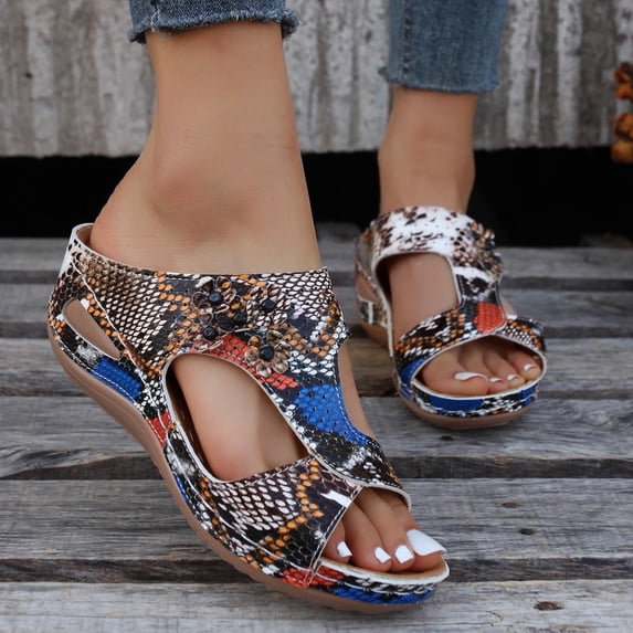 Womens Slippers Gnobogi Women's Shoes Flat Low-heeled Floral Flip Flops Sandals Casual Beach Slippers Slippers for Women
