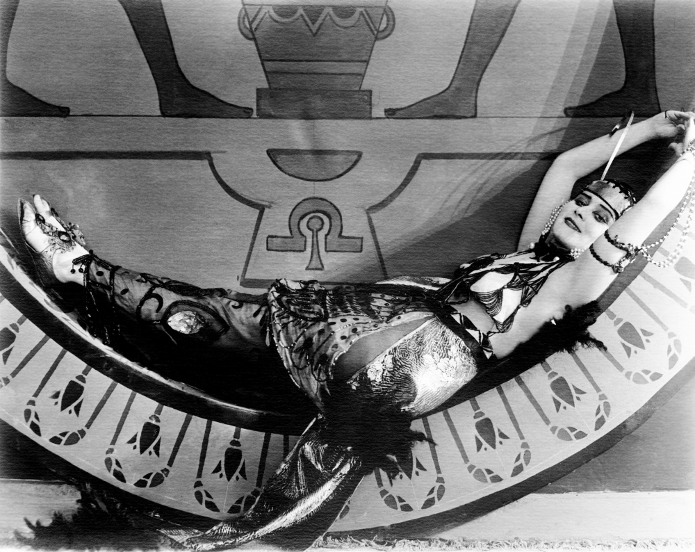 Cleopatra Canvas Art - (28 x 22)