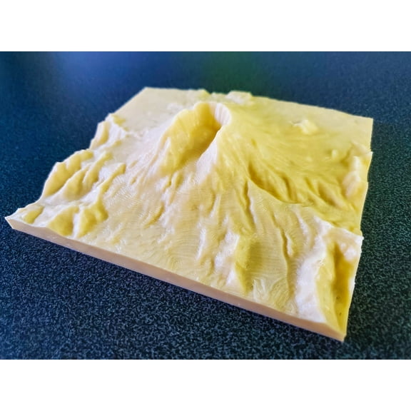 Clever Contraption Mount St. Helens 3D Topography Model | Washington State Volcano Map