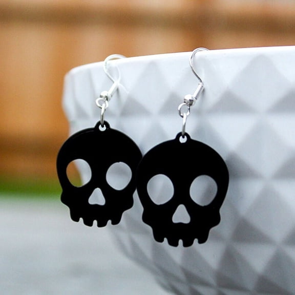 Clever Contraption Skull Dangle Earrings – Spooky Halloween Jewelry for All Ages