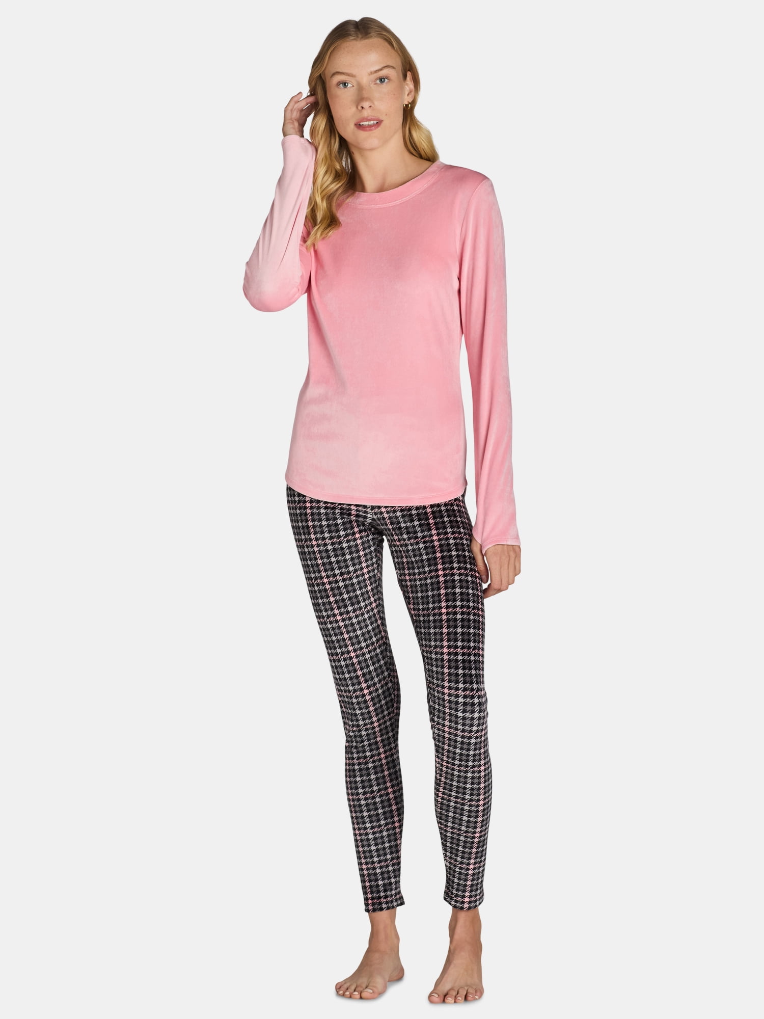 ClimateRight by Cuddl Duds Women s Stretch Luxe Velour Top and Leggings Base Layer Set 2 Piece sizes S to XXL Walmart
