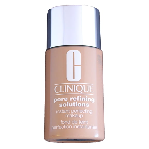 Clinique Pore Refining Solutions Instant Perfecting Makeup 19 Sand 1 Ounce