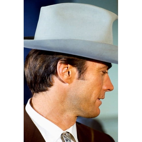 Clint Eastwood in Coogan's Bluff in profile wearing stetson 24x36 Poster