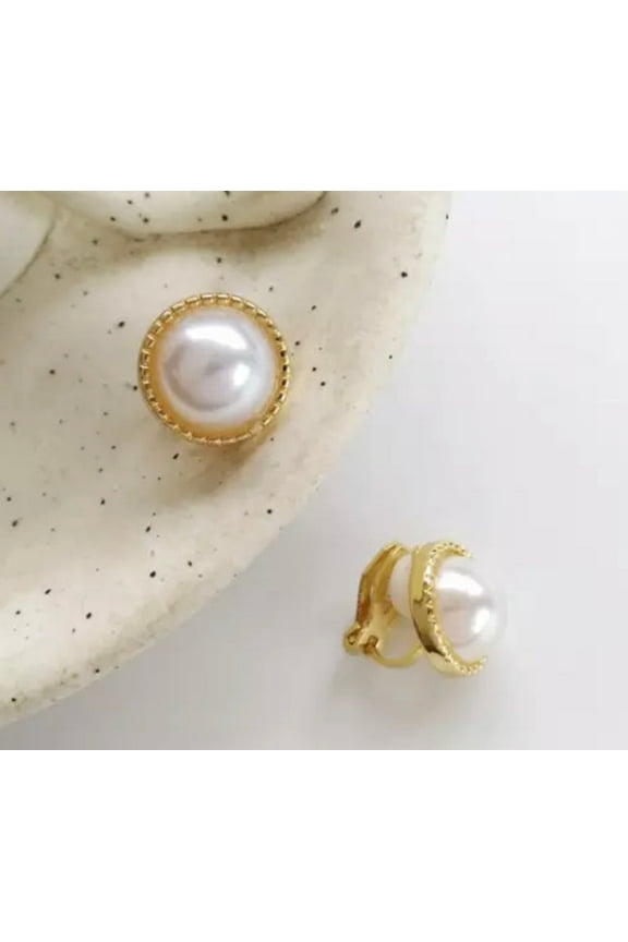 Clip on 1/2" gold and white round small pearl earrings