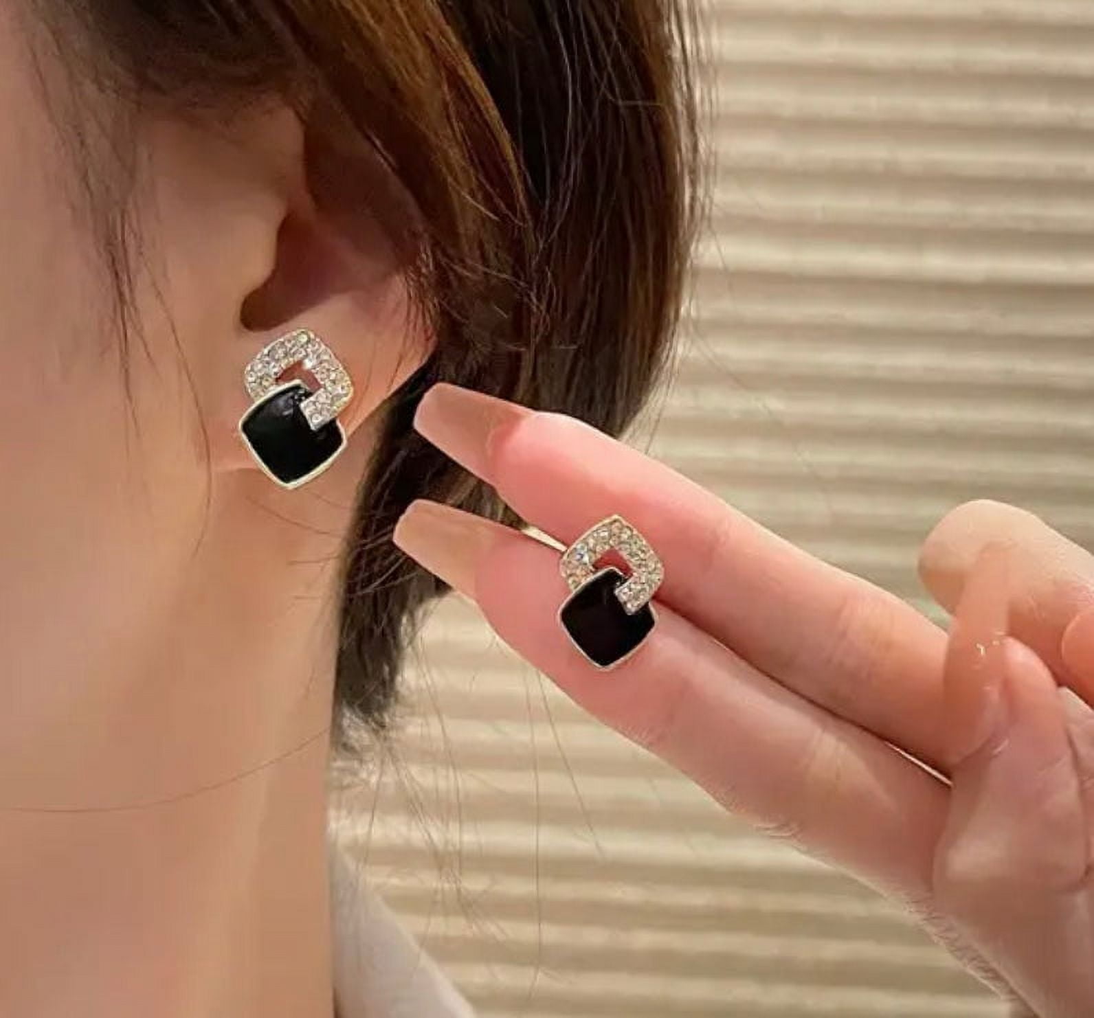 rygai 1 Pair Ear Studs 4/5/6mm Double Head Screw Back Small Hypoallergenic  Shiny Cubic Zirconia Women Earrings Fashion Jewelry,5mm 