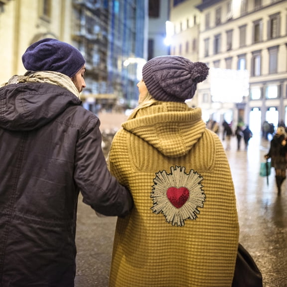 Clispeed 2Pcs Sewing Applique Peach Heart Patch Clothing Accessory Beige Color