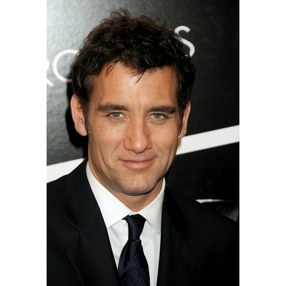 Clive Owen At Arrivals For Duplicity Premiere Clearview Cinema'S Ziegfeld Theater New York Ny March 16 2009. Photo