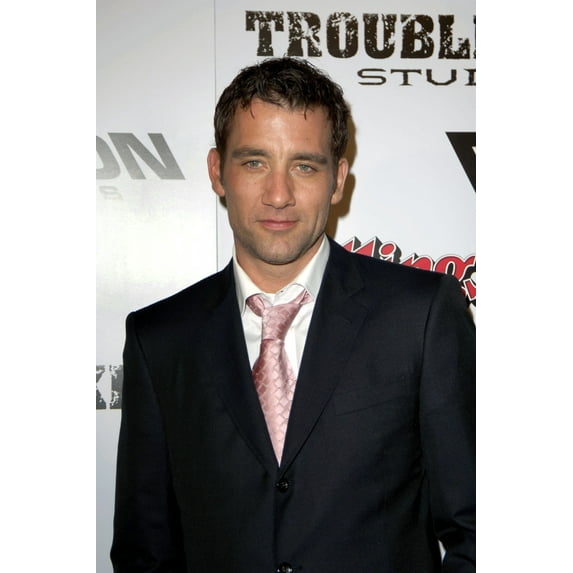 Clive Owen At Arrivals For Sin City Premiere, Mann'S National Theatre In Westwood, Los Angeles, Ca, March 28, 2005. Photo By Michael GermanaEverett Collection Celebrity (8 x 10)