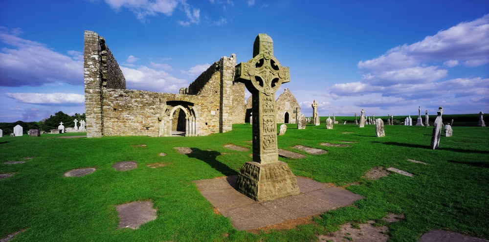Clonmacnoise Co Offaly Ireland High Cross And Monastery Established In 545 Ad Canvas Art - The Irish Image Collection Design Pics (28 x 13)