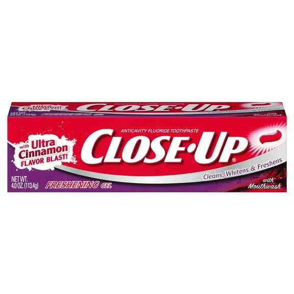 Close-Up Fluoride Toothpaste, Freshening Red Gel 4 oz (Pack of 2)