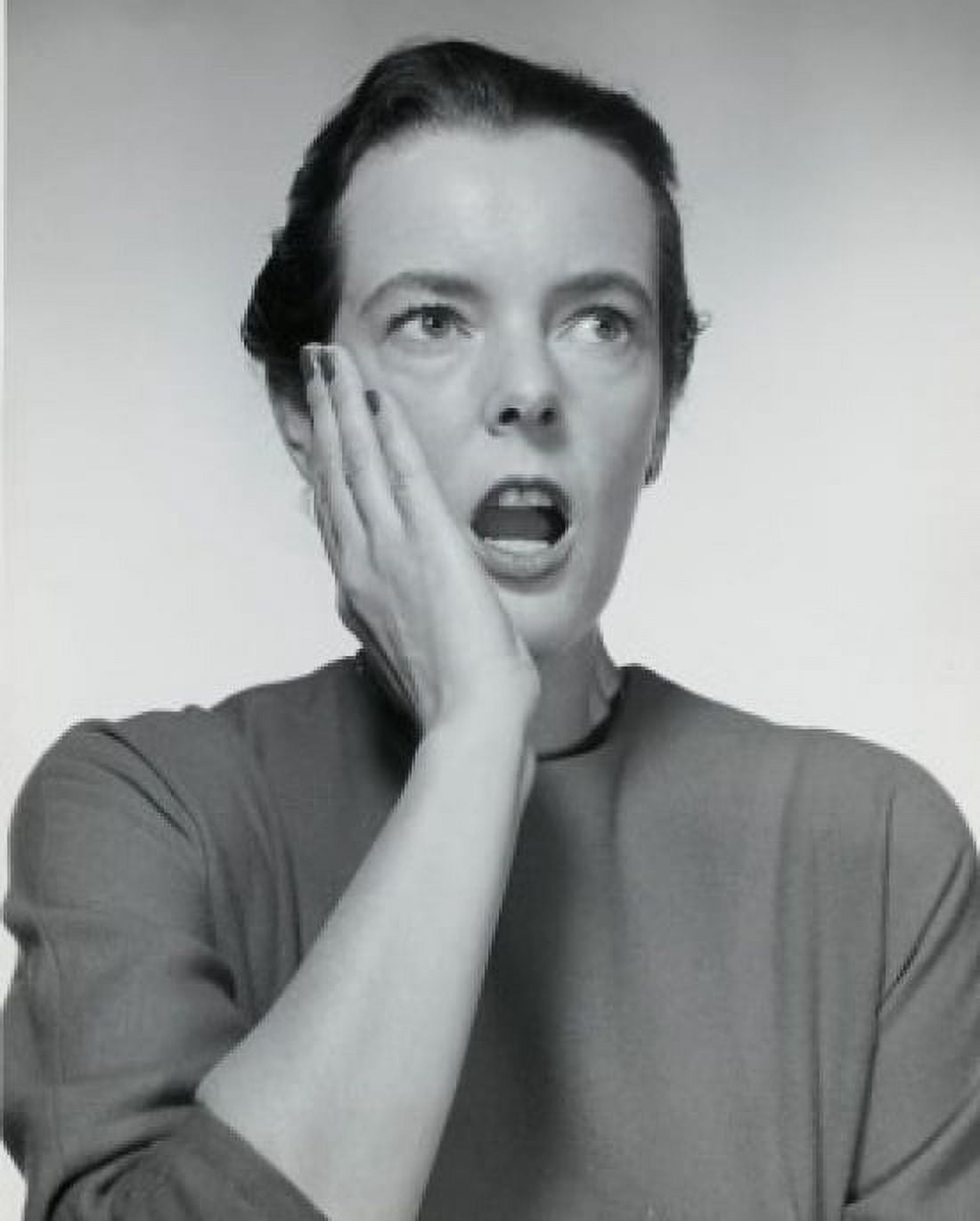 Close-up of a mid adult woman looking surprised Canvas Art - (24 x 36)